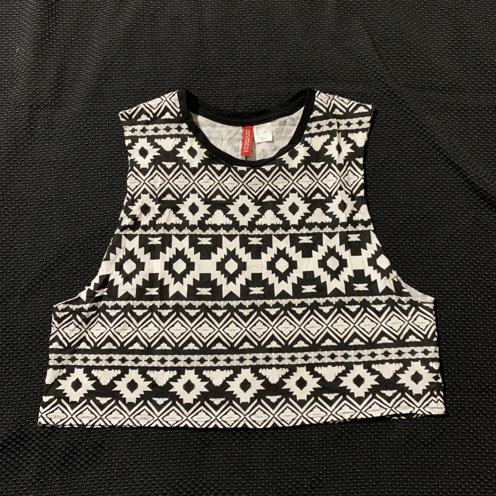 H & M Crop Top